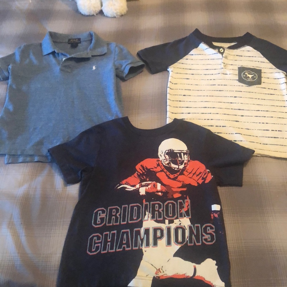 I am selling boys pull overs shirts